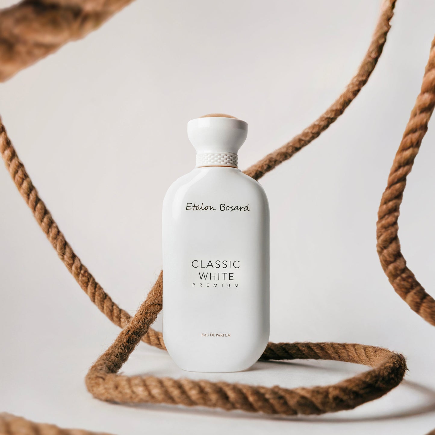 "CLASSIC WHITE PREMIUM perfume bottle – luxurious women’s fragrance with bergamot, rose, musk, and caramel notes by Armondae"