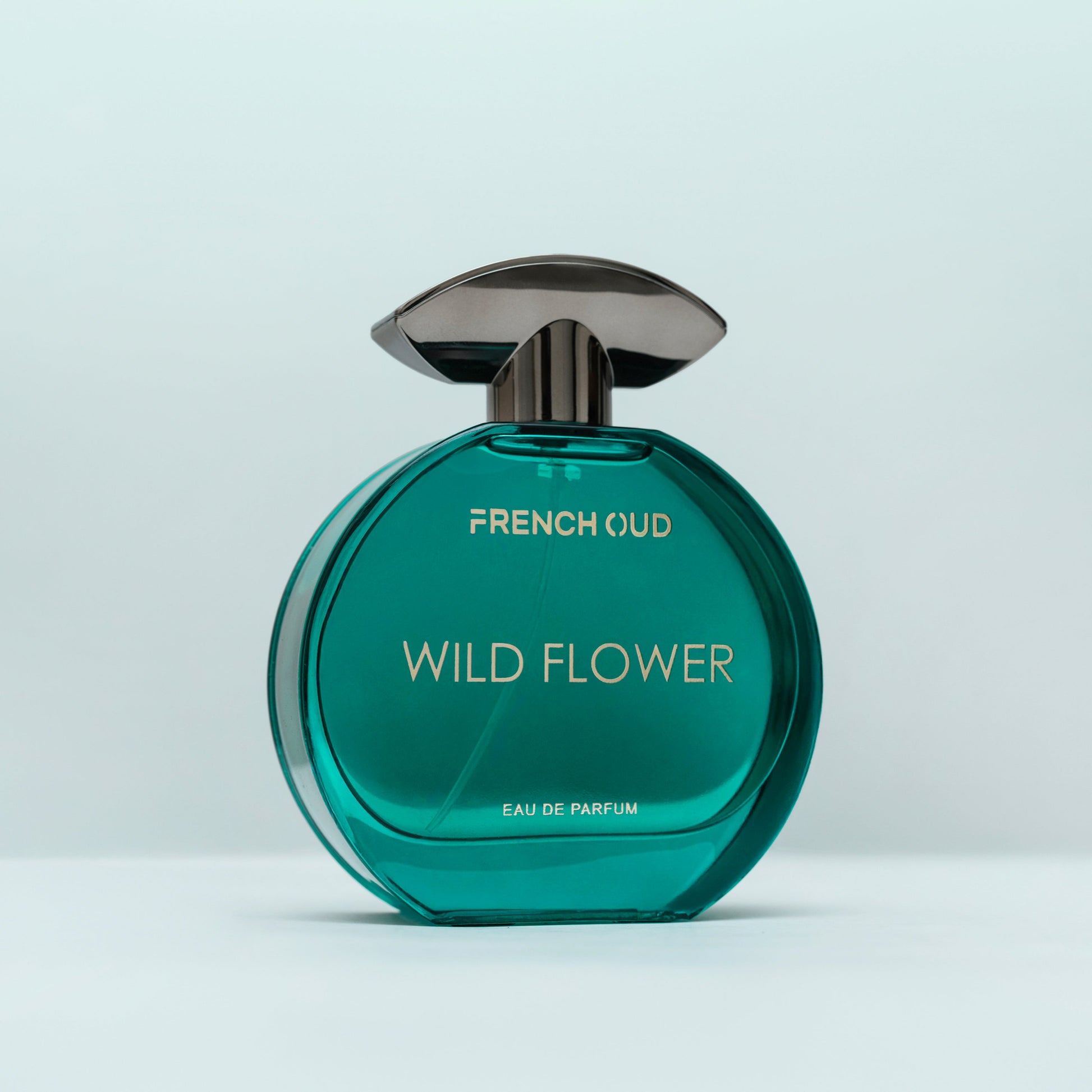 "WILD FLOWER Eau de Parfum – Elegant women’s perfume with notes of blackcurrant, rose, and vanilla in a premium bottle by Armondae"

