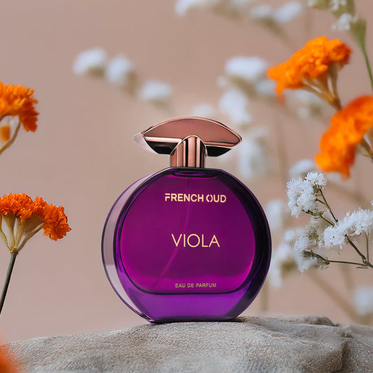 "VIOLA women’s perfume bottle – a luxurious blend of jasmine, vanilla, salt, and sandalwood by Armondae"