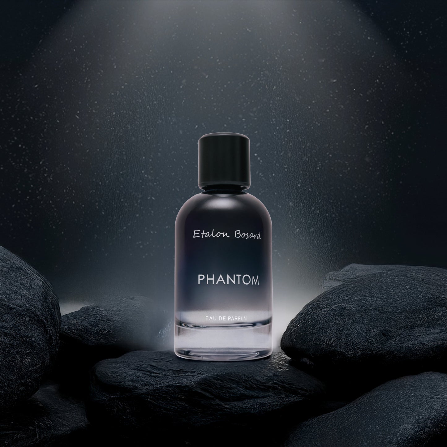 "PHANTOM men's perfume bottle – intense fragrance with cinnamon, cardamom, sandalwood, and leather notes by Armondae"