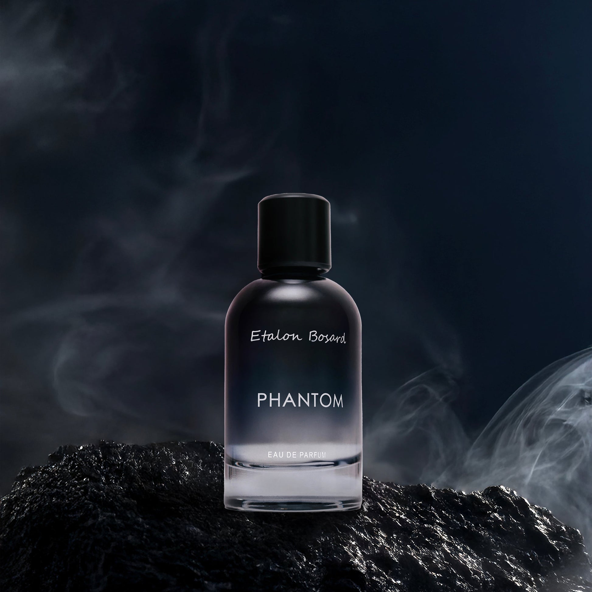 "PHANTOM men's perfume bottle – intense fragrance with cinnamon, cardamom, sandalwood, and leather notes by Armondae"